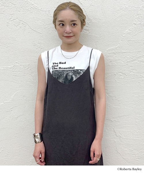 SHENERY(シーナリー)の「Roberta Bayley ノースリーブTee02(Tシャツ/カットソー・レディース・ホワイト・FREE)」の2枚目の写真