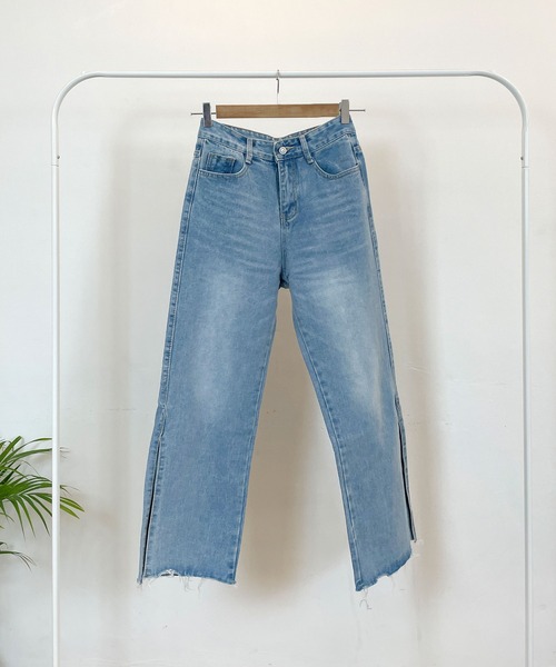 CEMONEMO（セモネモ）の「サイドスリット ストレートデニムパンツ（デニムパンツ・レディース・インディゴブルー・S/M）」の11枚目の写真