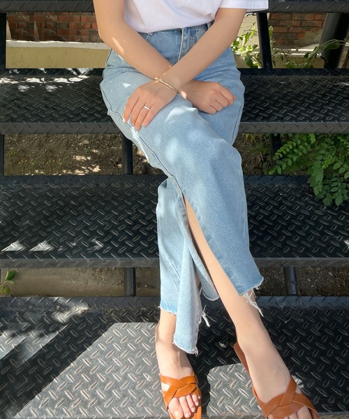 CEMONEMO（セモネモ）の「サイドスリット ストレートデニムパンツ（デニムパンツ・レディース・インディゴブルー・S/M）」の18枚目の写真