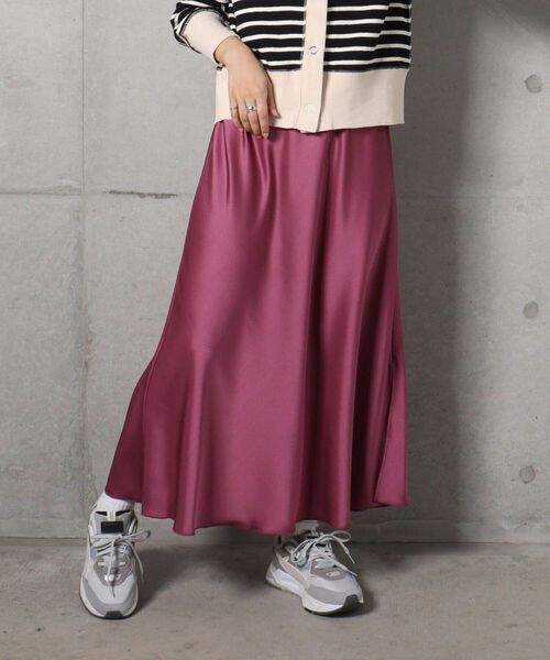 fredy emue(フレディエミュ)の「サテンマーメイドスカート(スカート・レディース・ピンク/グリーン/ホワイト系その他4/ブラック系その他3・38/36)」の1枚目の写真