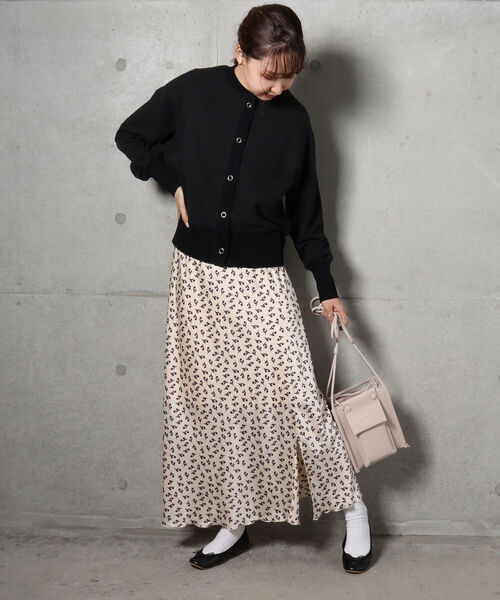 fredy emue(フレディエミュ)の「サテンマーメイドスカート(スカート・レディース・ピンク/グリーン/ホワイト系その他4/ブラック系その他3・38/36)」の11枚目の写真