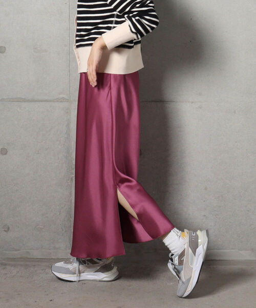 fredy emue(フレディエミュ)の「サテンマーメイドスカート(スカート・レディース・ピンク/グリーン/ホワイト系その他4/ブラック系その他3・38/36)」の19枚目の写真