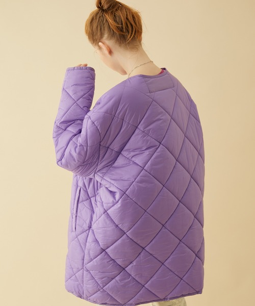 MADEMOISELLE ROPE'（マドモアゼル ロペ）の「【軽量】【保温綿使用】2WAY キルティングリバーシブルブルゾン（ブルゾン・レディース・ラベンダー/ホワイト系その他2/ブラック・38）」の4枚目の写真