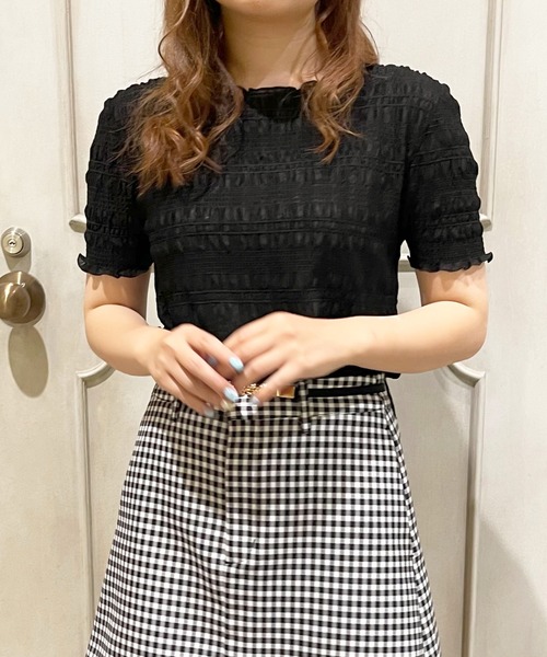 apres jour（アプレジュール）の「シャーリングトップス【ZOZOTOWN限定アイテム】（Tシャツ/カットソー・レディース・アイボリー/ブラック/オフホワイト・X-LARGE/フリー）」の6枚目の写真
