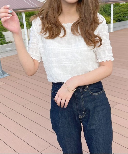 apres jour（アプレジュール）の「シャーリングトップス【ZOZOTOWN限定アイテム】（Tシャツ/カットソー・レディース・アイボリー/ブラック/オフホワイト・X-LARGE/フリー）」の16枚目の写真