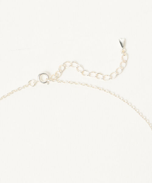 BEAMS BOY（ビームスボーイ）の「BEAMS BOY / シルバーメッキ パフィ ハート ネックレス（ネックレス・レディース・シルバー・ONE SIZE）」の4枚目の写真