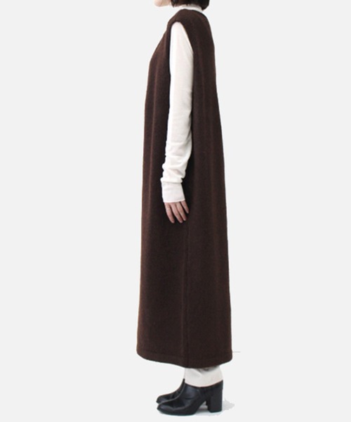 STYLEBLOCK(スタイルブロック)の「ミックスブークレーニット深Vネックノースリーブワンピース(ワンピース・レディース・モカ/ライトベージュ/ブラウン/グリーン系その他/ベージュ・M)」の9枚目の写真