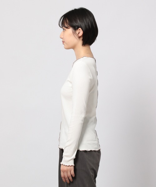 PAGEBOY(ページボーイ)の「ハイショクメロープルオーバーロングスリーブ(Tシャツ/カットソー・レディース・オフホワイト/ブラック/グレイッシュベージュ・FREE)」の6枚目の写真