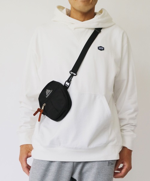 Grand PARK（グランドパーク）の「定番ミニ裏毛プルパーカー（パーカー・メンズ・ホワイト/ベージュ/トップグレー/チャコールグレー・L/M）」の2枚目の写真