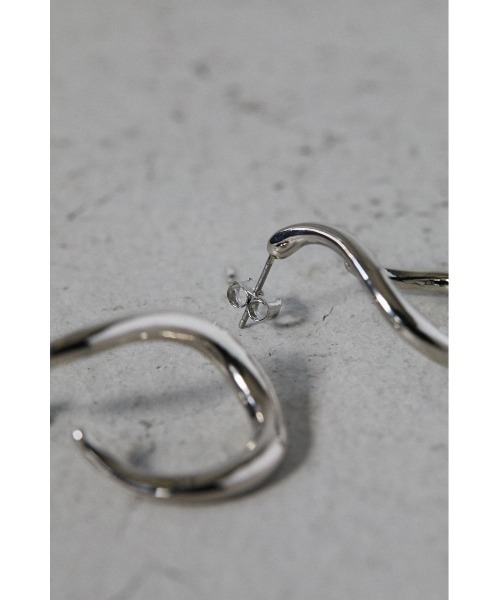 STYLEMIXER（スタイルミキサー）の「ビッグフープピアス（ピアス（両耳用）・レディース・シルバー/ゴールド・FREE）」の11枚目の写真