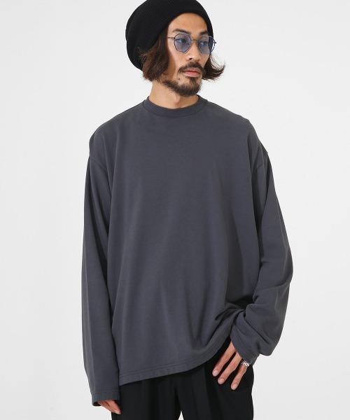 PORT BY ARK（ポートバイアーク）の「PORT BY ARK / ポートバイアーク：Light Sweat Long Sleeves：PO10-T001[COR]（スウェット・メンズ・チャコールグレー/サンドベージュ・1/2）」の2枚目の写真