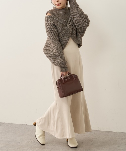 natural couture（ナチュラルクチュール）の「【WEB限定】ほわほわクロスニットアンサンブル（ニット/セーター・レディース・ベージュ/オフホワイト/ブラウン・FREE）」の5枚目の写真