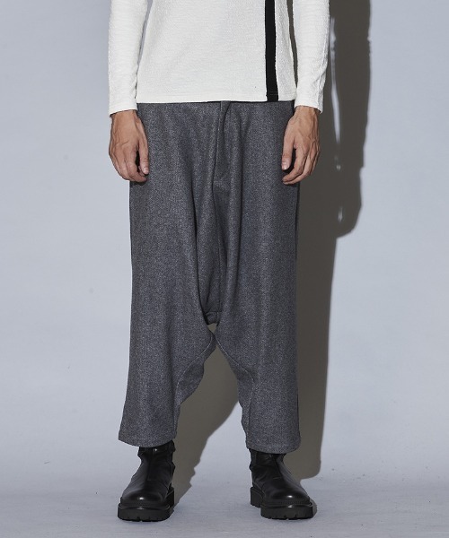 NO ID.(ノーアイディ)の「mp9444-ストレッチシャギーサルエルトラウザーズ(その他パンツ・メンズ・グレー/ベージュ/ブラック・1/3/2)」の13枚目の写真
