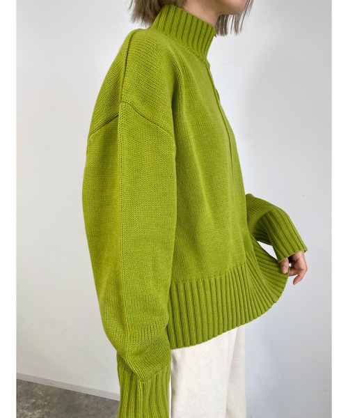 MLI'A（エムリア）の「センターシームタートルニット（ニット/セーター・レディース・レッド/ブルー/グリーン/アイボリー/グレー系その他/イエロー系その他/ブラック系その他2/ライトグリーン/ピンク/パープル・M）」の20枚目の写真