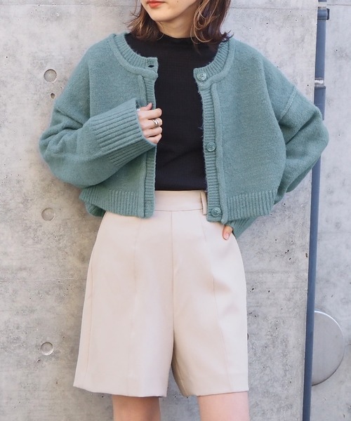 tiptop（ティップトップ）の「【2023AW新色登場/5色展開】前後2wayもちもちショート丈ニットカーディガン（カーディガン/ボレロ・レディース・ブラック/パープル/グリーン/アイボリー/ダークブルー/ブルー/ライトブルー/グリーン系その他/サックスブルー・FREE）」の7枚目の写真