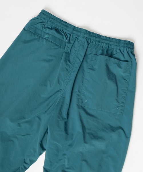 HOLIDAY（ホリデイ）の「TRACK PANTS (Holiday) トラックパンツ (ホリデイ)（その他パンツ・レディース・ブラック/グリーン・ONE SIZE）」の7枚目の写真