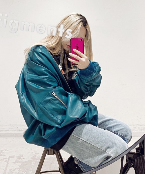 Figments（フィグメンツ）の「フェイクレザーボンバージャケット