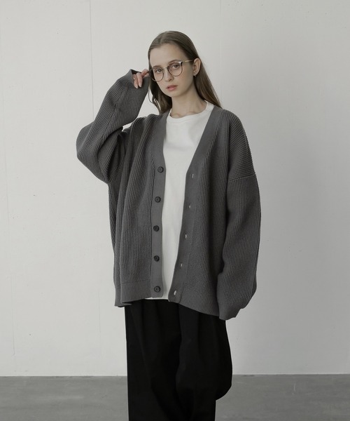 remer（リメール）の「loose basic waffle cardigan/ルーズベーシックワッフルカーディガン（カーディガン/ボレロ・メンズ・チャコールグレー/ブラック/グレー・SMALL/MEDIUM/LARGE）」の9枚目の写真