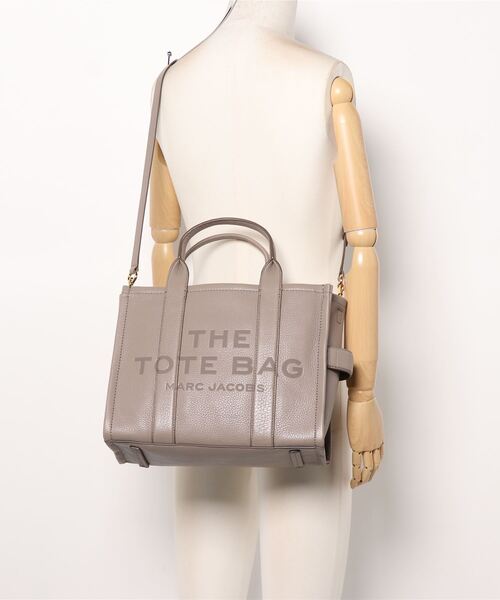 【MARC JACOBS】ザ レザー サック ミディアムバッグ ベージュ THE SACK BAG/ザ サック バッグ（ショルダーバッグ）｜MARC