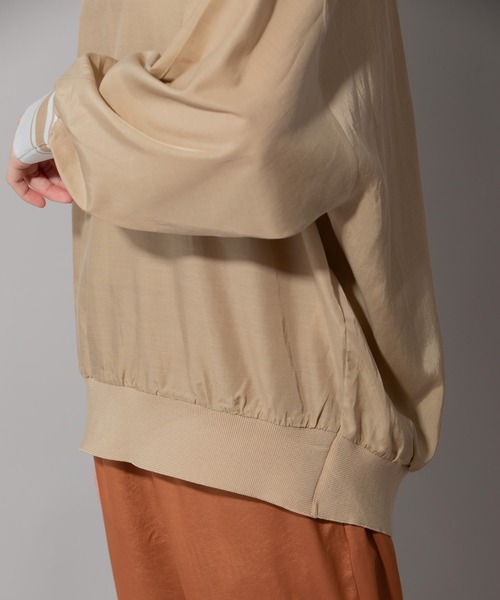 Munich(ミューニック)の「布帛×ニットリブラウンドネックプルオーバー(シャツ/ブラウス・レディース・ホワイト/ブラック/ベージュ・FREE)」の9枚目の写真