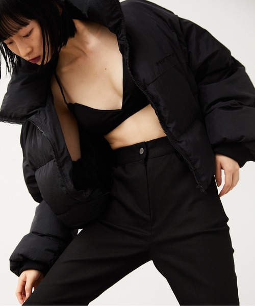 FEKETE(フェケテ)の「FEKETE FLARED COTTON PANTS(その他パンツ・レディース・ブラック/カーキ・FREE)」の4枚目の写真