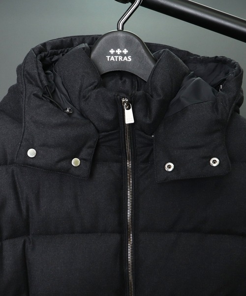 TATRAS(タトラス)の「【 TATRAS / タトラス 】 TATRAS DOMIZIANO / タトラス ドミッツィアーノ(ダウンジャケット/コート・メンズ・ブラック/チャコールグレー・3/2)」の8枚目の写真