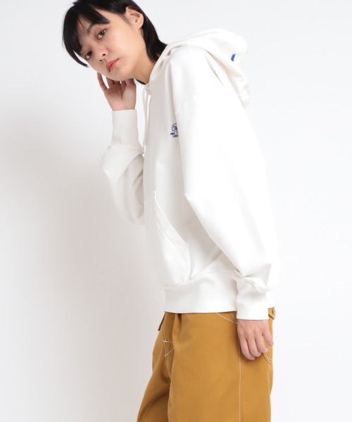 RNA（アールエヌエー）の「M1807 パラダイスカラーＨＯＯＤＩＥ（パーカー・レディース・ホワイト/クリアグリーン/ラベンダー・MEDIUM）」の7枚目の写真