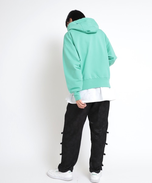 RNA（アールエヌエー）の「M1807 パラダイスカラーＨＯＯＤＩＥ（パーカー・レディース・ホワイト/クリアグリーン/ラベンダー・MEDIUM）」の16枚目の写真