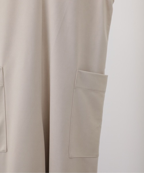 ap retro（アプレトロ）の「ポンチVネックオールインワン　サロペット（つなぎ/オールインワン・レディース・ブラック/グレー/グレイッシュベージュ/カーキ/ネイビー・FREE）」の11枚目の写真