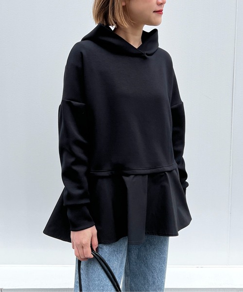 PICCIN（ピッチン）の「異素材ドッキングフードプルオーバー（パーカー・レディース・オフホワイト/ブラック・M）」の17枚目の写真