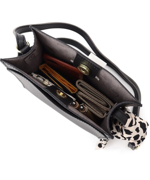 DRESKIP（ドレスキップ）の「◆スカーフ付きスクエアショルダー（ショルダーバッグ・レディース・ブラック/グレー/ブラック系4/ピンク系・00）」の9枚目の写真