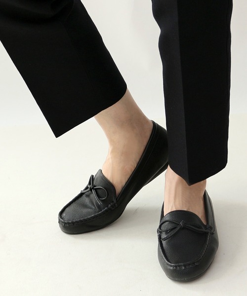 Fin｜シュリンクフェイクレザーモカシン | Rakuten Fashion(楽天