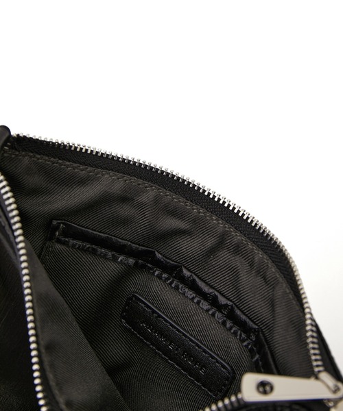 ADAM ET ROPE'（アダムエロペ）の「メタリックミニチェーンバッグ（ショルダーバッグ・レディース・ブラック/グリーン/ネイビー/ブルー/ピンク/シルバー・FREE）」の18枚目の写真