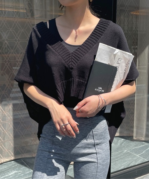 StyleSea(スタイルシー)の「リネンタッチVネックニットベスト(ベスト・レディース・ブラック/パープル/グリーン/アイボリー・MEDIUM)」の3枚目の写真