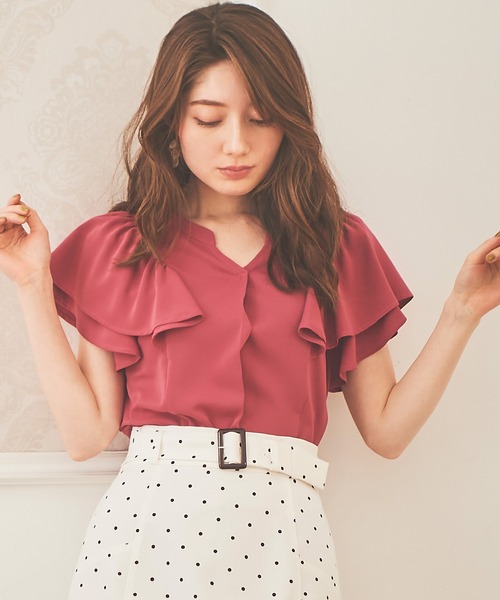 LAISSE PASSE（レッセパッセ）の「ラッフルスリーブブラウス（シャツ/ブラウス・レディース・フューシャピンク/ベージュ/ネイビー/ライトブルー・MEDIUM）」の4枚目の写真