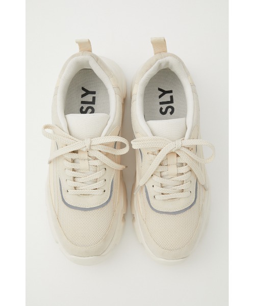 SLY チャンキーソールスニーカー ボリュームソール 厚底 SLY（スライ）の「CHUNKY SOLE SNEAKER チャンキーソール