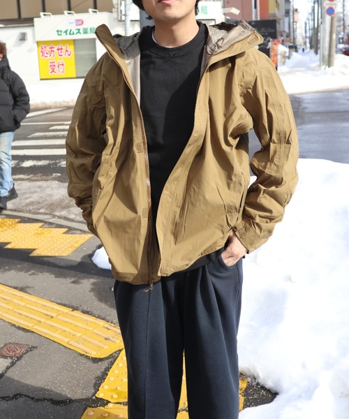 HENRIK VIBSKOV ミリタリージャケット 新品タグ付き 2025年最新】HENRIK vibskov ジャケットの人気アイテム - メルカリ