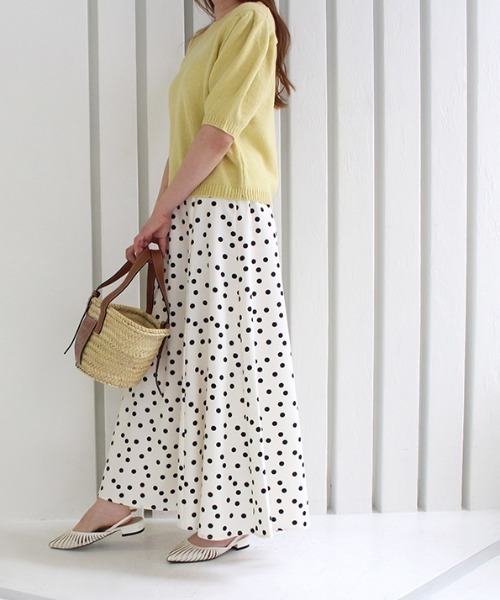 MODE ROBE（モードローブ）の「パフスリーブ半袖ニット（ニット/セーター・レディース・パープル/イエロー/アイボリー・FREE）」の8枚目の写真