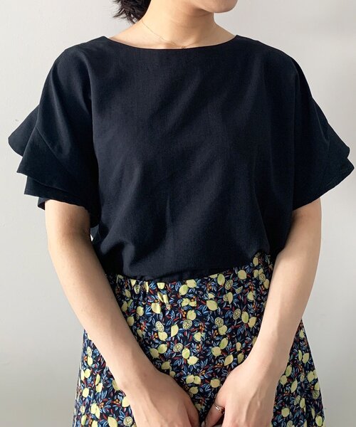 index（インデックス）の「◆【新色追加】タンブラーブッチャーフリルスリーブブラウス【WEB限定カラー・サイズ】（シャツ/ブラウス・レディース・ライトグレー/ピンク/パープル系1/ブルー/ネイビー/グレー/ライトブルー/マスタード・42/36/40/38）」の4枚目の写真