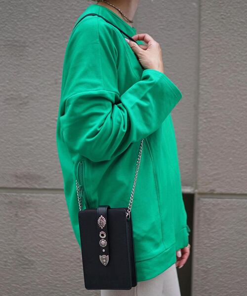 DROIT BELLO（ドロイトベロ）の「DROIT BELLO(ドロイトベロ)別注メタルスタッズ付きバック（ショルダーバッグ・レディース・ブラック/アイボリー・F）」の4枚目の写真