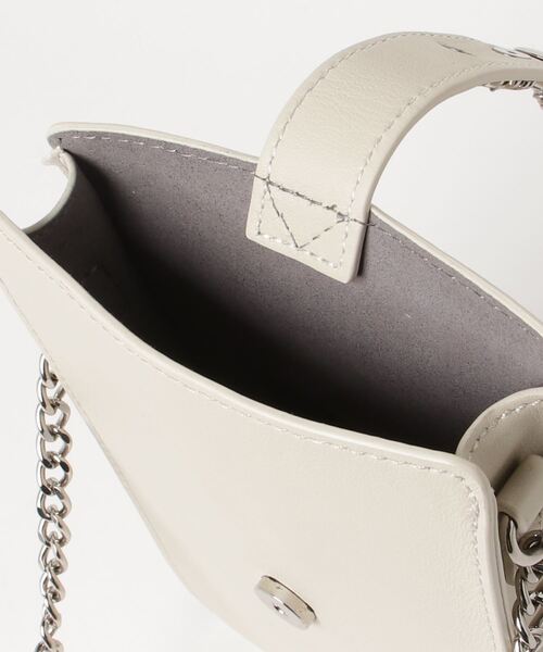 DROIT BELLO（ドロイトベロ）の「DROIT BELLO(ドロイトベロ)別注メタルスタッズ付きバック（ショルダーバッグ・レディース・ブラック/アイボリー・F）」の7枚目の写真