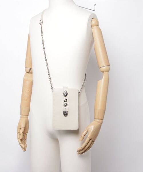 DROIT BELLO（ドロイトベロ）の「DROIT BELLO(ドロイトベロ)別注メタルスタッズ付きバック（ショルダーバッグ・レディース・ブラック/アイボリー・F）」の8枚目の写真