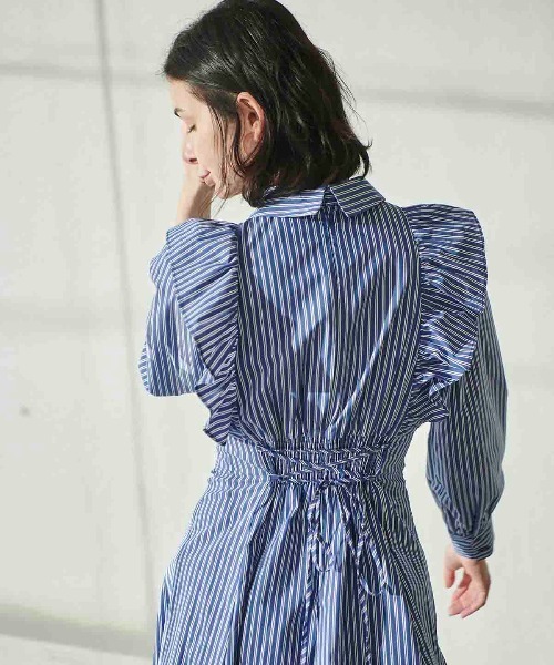 AND COUTURE（アンドクチュール）の「ストライプフリルシャツ