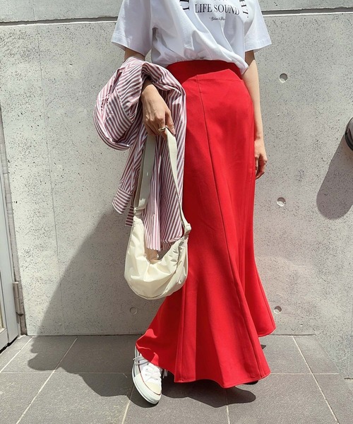 andme（アンドミー）の「とろみマーメイドスカート（スカート・レディース・ブラック/アイボリー/レッド/ローズ/イエロー/グレイッシュベージュ/パープル・M/L）」の7枚目の写真