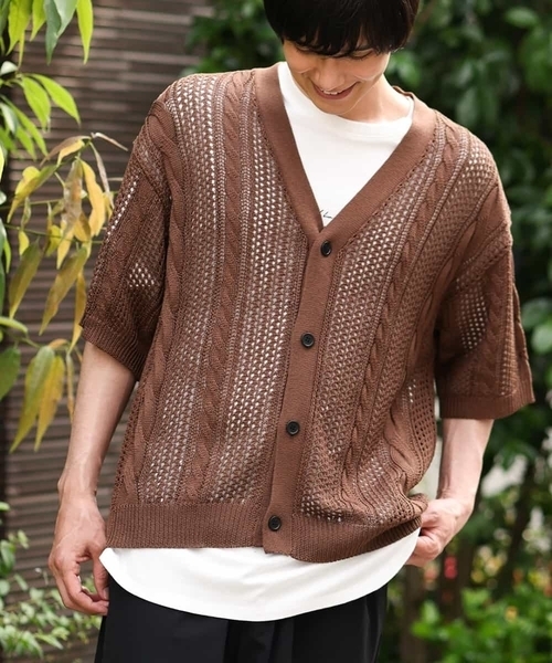 a.v.v（アーヴェヴェ）の「【2SET/ドライタッチ】透かし編みワイドカーディガン（カットソー付き）（カーディガン/ボレロ・メンズ・モカ/グリーン/ブラック・48/50/46）」の3枚目の写真
