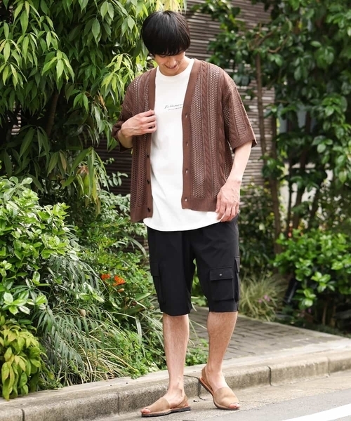 a.v.v（アーヴェヴェ）の「【2SET/ドライタッチ】透かし編みワイドカーディガン（カットソー付き）（カーディガン/ボレロ・メンズ・モカ/グリーン/ブラック・48/50/46）」の9枚目の写真