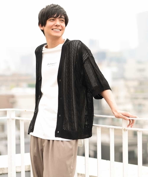 a.v.v（アーヴェヴェ）の「【2SET/ドライタッチ】透かし編みワイドカーディガン（カットソー付き）（カーディガン/ボレロ・メンズ・モカ/グリーン/ブラック・48/50/46）」の19枚目の写真