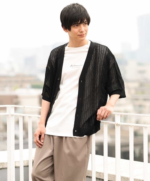 a.v.v（アーヴェヴェ）の「【2SET/ドライタッチ】透かし編みワイドカーディガン（カットソー付き）（カーディガン/ボレロ・メンズ・モカ/グリーン/ブラック・48/50/46）」の20枚目の写真