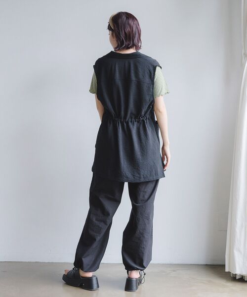 RETRO GIRL（レトロガール）の「開襟ミリタリーベスト（その他アウター・レディース・ブラック/オレンジ/グリーン・FREE）」の15枚目の写真