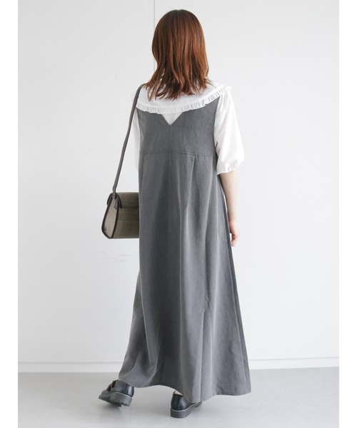 ehka sopo（エヘカソポ）の「Vネックタックジャンパースカート（ワンピース・レディース・イエロー/グリーン/チャコール・ﾌﾘ-）」の9枚目の写真